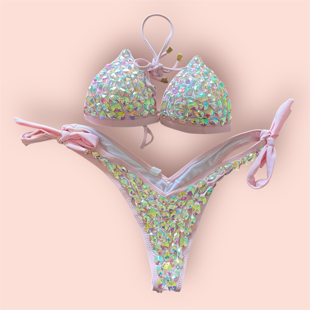 Fox Bikini IRIDESCENT CRYSTAL BRAZILIAN CHEEKY TRIANGLE BIKINI SET PINK L - Picture 3 of 4